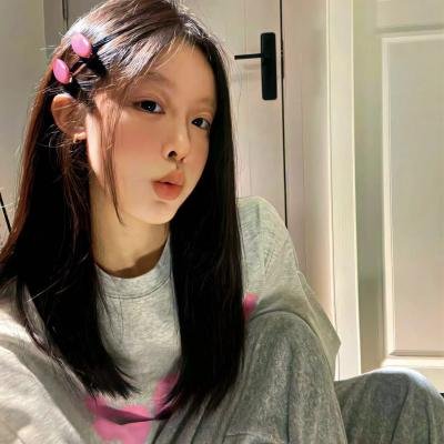 《评论》封面